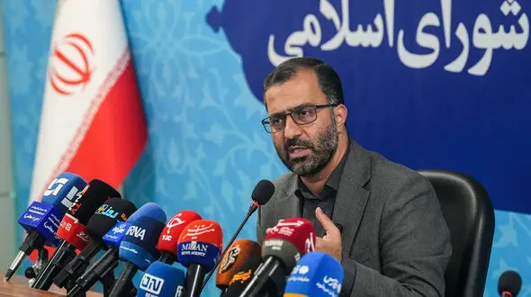 بررسی لایحه اصلاح ماده ۸۷ قانون مدیریت خدمات کشوری در صحن علنی مجلس
