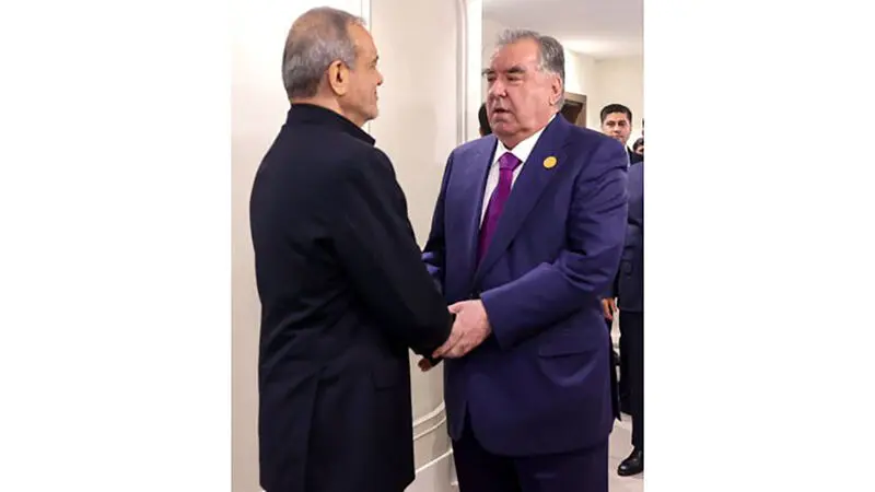 روسای جمهور ایران و تاجیکستان دیدار و گفتگو کردند