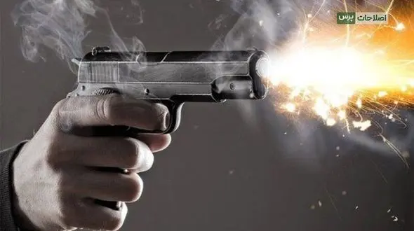 خودزنی مسلحانه یک مرد ایلامی در صحنه دستگیری