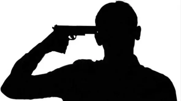 فیلم / خودکشی با شلیک گلوله جوان عاشق در دانشگاه پیام نور اهواز! / ببینید