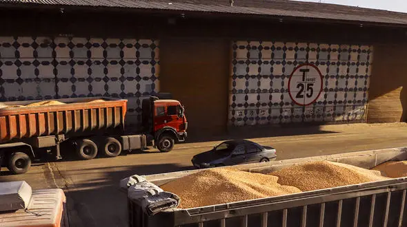 کشتی 60 هزار تنی ذرت از اوکراین به مقصد ایران راه افتاد