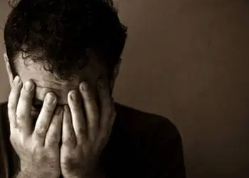  زنم مینا با من سرد شد پنهانی سهیلا را صیغه کرم / اختلال عاطفی و آشنایی  مرد پس از سردی رابطه زناشویی + نظر کارشناسی