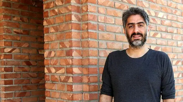 علت بازداشت شوهر ساره بیات ! / ردپای خواننده های لس آنجلسی !