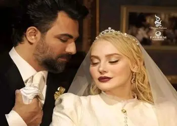 فیلم / معماری خلاقانه /  آرام جعفری چه فرش رنگ و لعاب داری برا جهیزیه اش خرید ست با دکور خونش / چیدمان خوشرنگ از لوستر سبز تا مبلمان و میز ناهارخوری فندقی و سبز ....