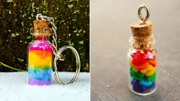 انتخاب جاکلیدی بطری رنگین کمان؛ 15 طرح جذاب برای عاشقان اکسسوری