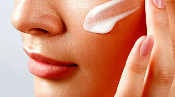 پوست تان کدر و تیره شده؟ این عوامل را بشناسید و از آنها دوری کنید