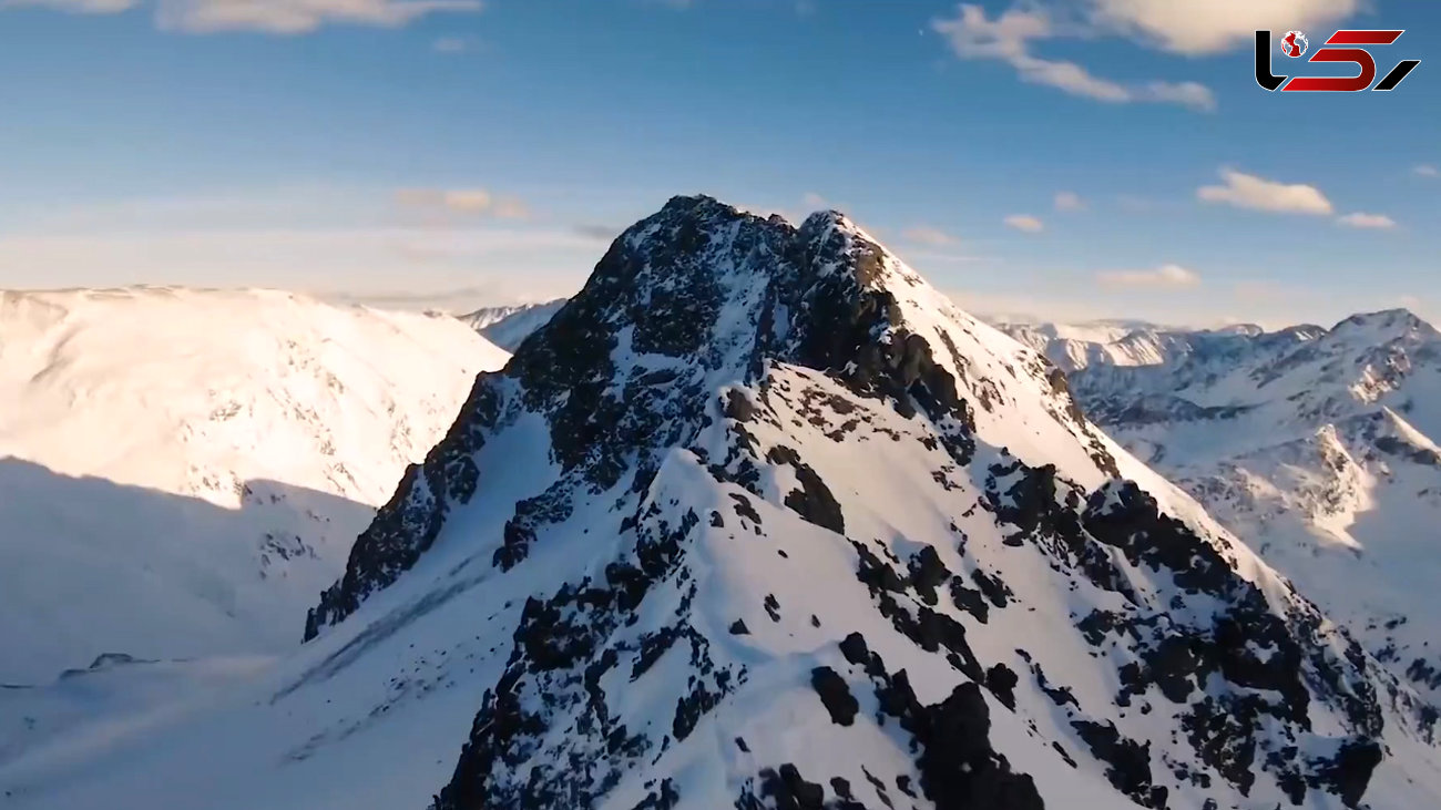 حرکات شگفت انگیز پهپاد در کوهستان برفی + فیلم
