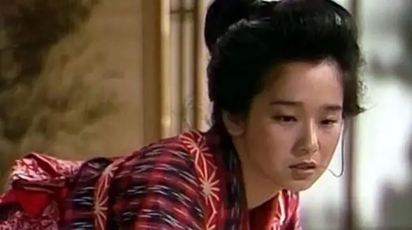 بازیگر اوشین در آستانه ۷۰ سالگی/ باورکردنی نیست، مثل ۳۰ ساله‌ها می‌درخشد!