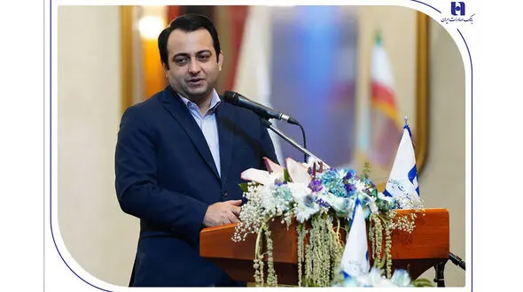 راهبرد بانک صادرات ایران خروج از بنگاه‌داری و تمرکز بر فعالیت‌های مولد و شفاف است