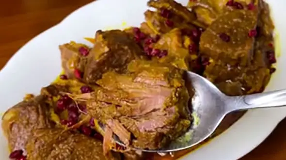 طرز تهیه غذای شمالی به اسم لوه کباب + فیلم