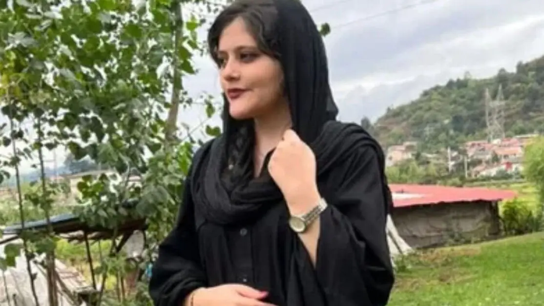اولین واکنش پلیس به ماجرای سکته مهسا امینی در گشت ارشاد + عکس
