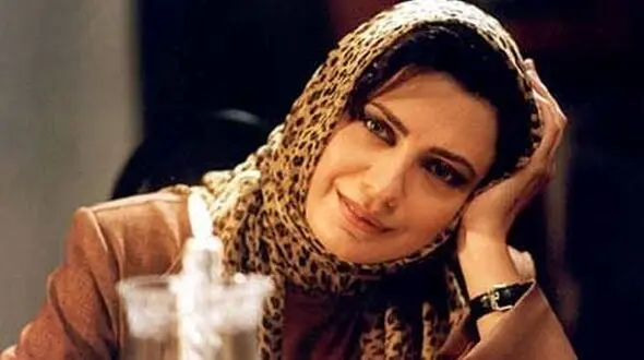 لعیا زنگنه عزادار شد