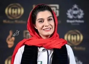 عکس/ تزئینات و سلیقه فوق العاده زیبا و شیک الیکا عبدالرزاقی برای چیدن میز افطاری دونفره برای خودش و همسرش/ خاص و منحصر به فرد