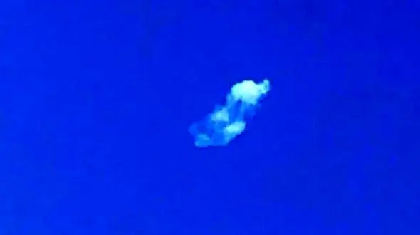 فیلم حمله موشکی به ریاض