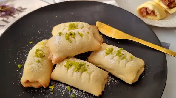 فیلم طرزتهیه لطیف ترین رول خرمایی 