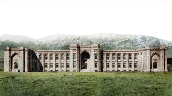 تصاویری کمتر دیده‌شده از کالج آمریکایی تهران؛ یا همان دبیرستان البرز در دوران قاجار و پهلوی!