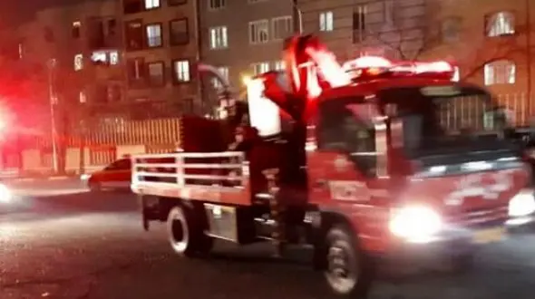 آتش سوزی بزرگ در برج مسکونی آناهیتا  بلوار تعاون 