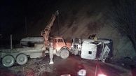 تصادف مرگبار 2 کامیون با بارهای مهم در سنندج + عکس
