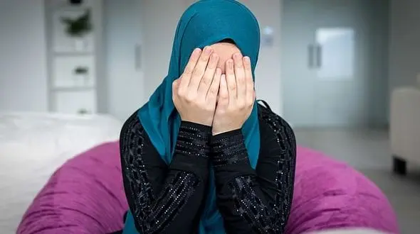 عروس انگلیسی داعشی: بلای که بر سرم در مدرسه آورند باعث شد جذبم داعش شوم+ عکس
