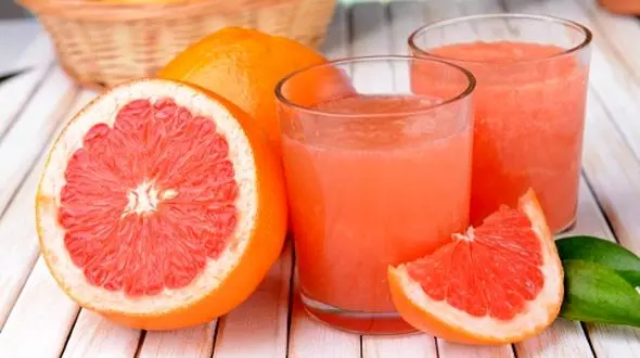 چرا باید گریپ فروت بخورید؟ خواص معجزه‌ آسای این میوه برای بدن