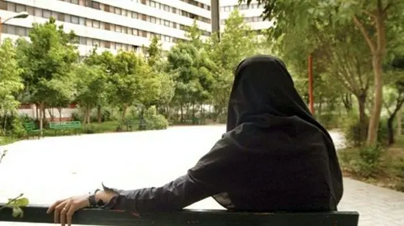 "بله" گرفتن سرسفره عقد و ترک کار زنان تحصیلکرده  / انتخاب فردی یا جبر مردانه 