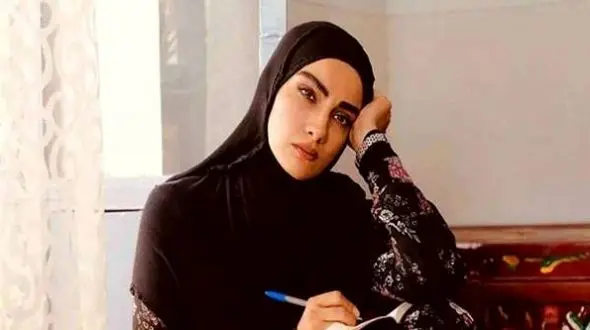 عکس روز  / تحول جذاب محیا دهقانی در یک قاب! / از نجلا تا این استایل خاص