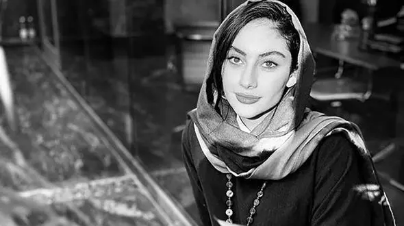 نا امیدی ترلان پروانه / همه چیز سیاه و سفید است ! + عکس 