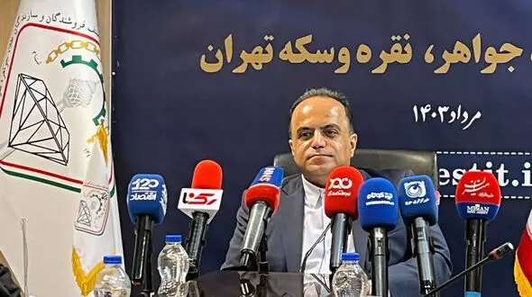 ممنوعیت فروش طلای دست دوم به نفع مردم و طلافروشان است