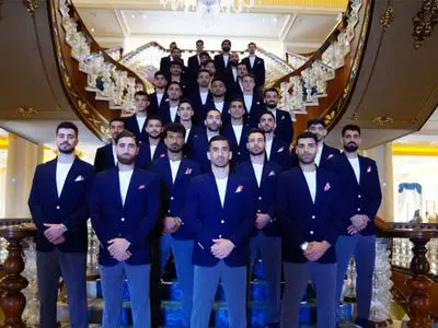 فیلم/ بدرقه تیم ملی پیش از سفر به مکزیک برای جام جهانی 2026 / ملی پوشان این بار در کت شلوار رسمی + عکس