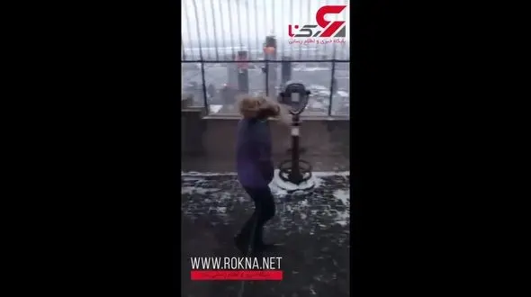  شدت باد در نیویورک موی شما را می کند! + فیلم دیدنی