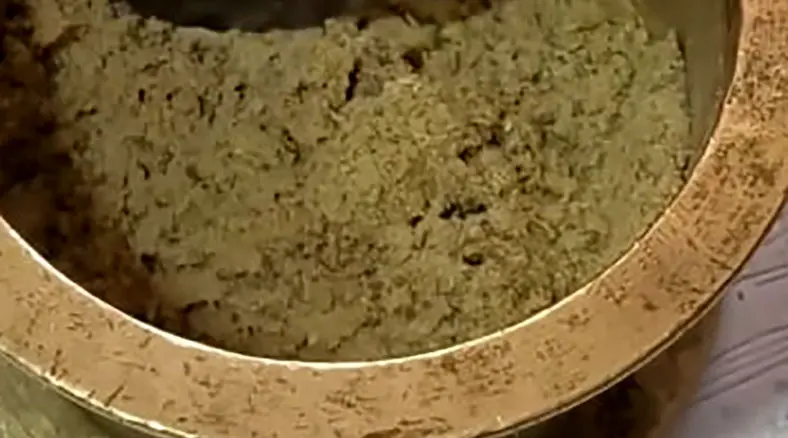 دستور تهیه داروی پرخاصیت از دل سیستان قدیم به اسم کپه‌ ای  / فیلم