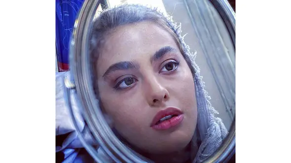 تغییر چهره عجیب بازیگر مشهور در کنار آرایشگر ترکیه ای