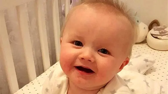 اتفاق وحشتناک برای نوزاد ۱۵ ماهه در تعطیلات زوج جوان+تصاویر