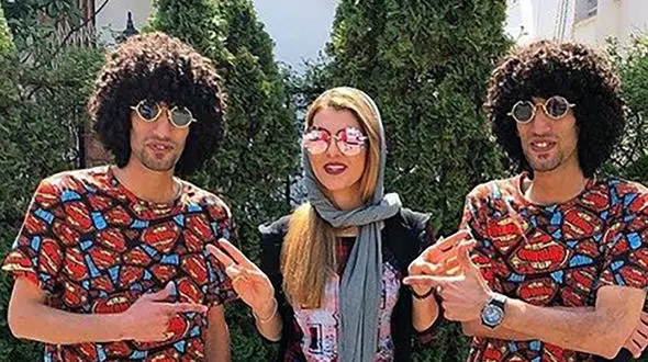 عکس/ نگاهی به چیدمان منزل مصطفی و مجتبی بلال حبشی رحمان رحیم سریال پایتخت/ عتیقه جات و مبلمان طلایی رنگِ شیک و مجلل