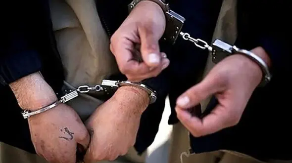 وحشت آوران نوشهر با شلیک های ترسناک چه کسانی بودند ؟ / پلیس آنها را دستگیر کرد