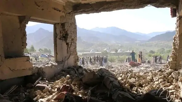 پاکستان شبانه به مناطق شرقی افغانستان حمله کرد/ برخورد مسلحانه پاکستان و طالبان شدت گرفت