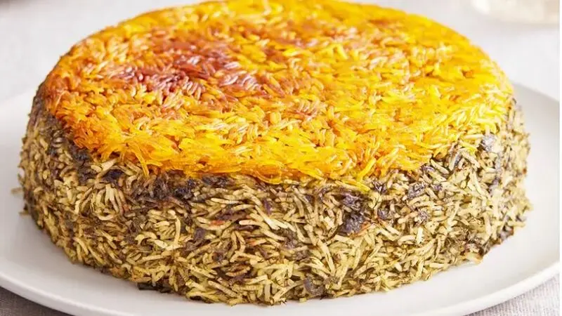 سبزی پلو با برگ مو