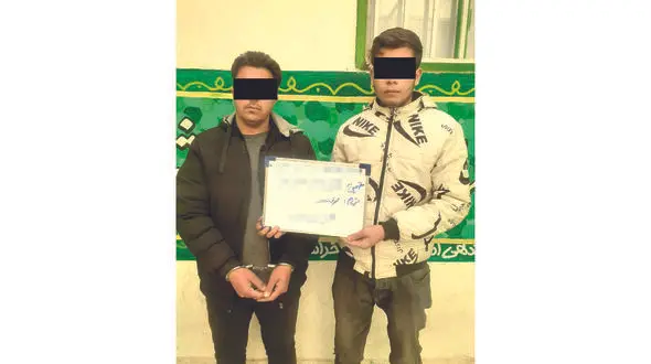 دستگیری سارقان حرفه ای خودرو در بولوار شمشادها / در مشهد رخ داد!