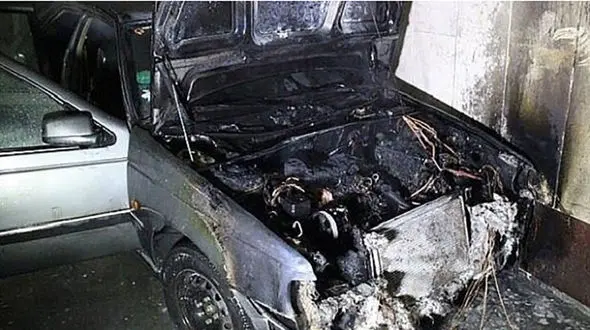 آتش سوزی عجیب پژو 405 در تالش / خطر مرگ از بیخ گوش راننده گذشت + عکس