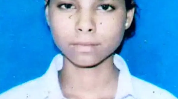 دختر 15 ساله را با روسری حلق آویز کردند / 3 جوان او را به جنگل برده بودند + عکس