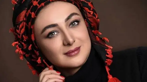 عکس متفاوت ویدا جوان خارج از سریال تمام رخ ! / اینجا کجا و آنجا کجا ؟!