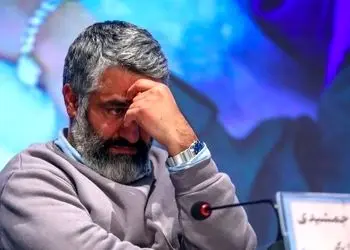 فیلم / پژمان جمشیدی: من خیلی خجالتی ام .../  این شرمندگی رو  بیشترش نکنین ! /  این روزها  نیز بگذرد و من ....