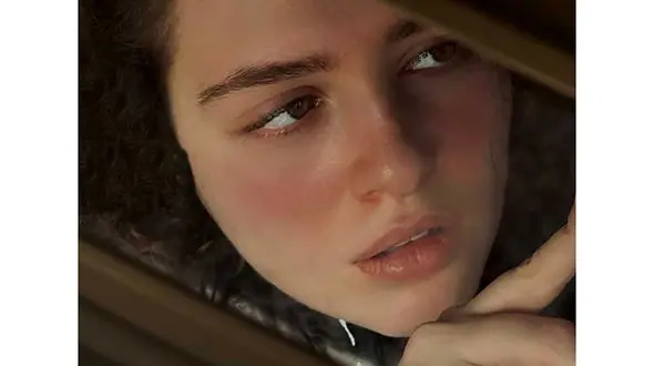 غوغای بازیگر نقش ملودی در سریال سرگیجه  + بیوگرافی شایسته سجادی و عکس های حاشیه ساز