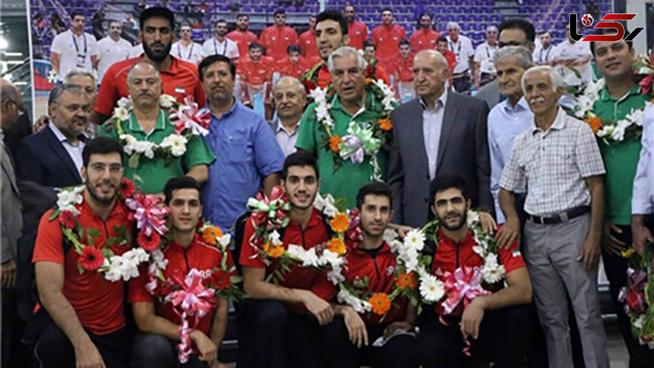 تیم ملی بسکتبال ایران در سکوت به ایران بازگشت