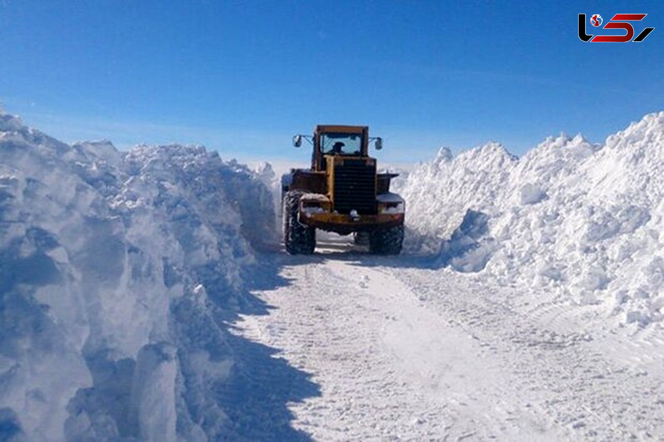 بارش برف و کولاک شدید راه ارتباطی ۵۵۰ روستای کردستان را بست