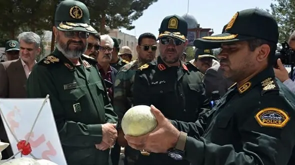 مردان مسلح محموله سنگین مواد ممنوعه را رها کردند و پا به فرار گذاشتند + جزییات