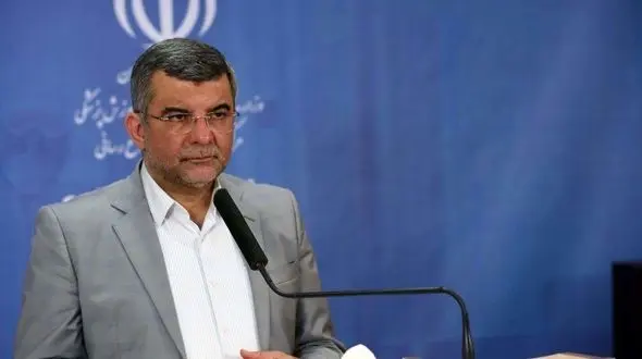 معتادان و سرما خورده ها کرونا نمی گیرند؟ / حقیقت این موضوع از زبان دکتر حریرچی + فیلم