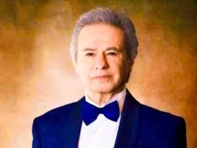 دانلود آواز عاشقانه عارف / آهنگ واسه عاشقی هیچ زمانی دیر نیست ...+ متن 