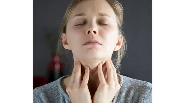 اگر خارش گلو داشتیم از کرونا بترسیم؟