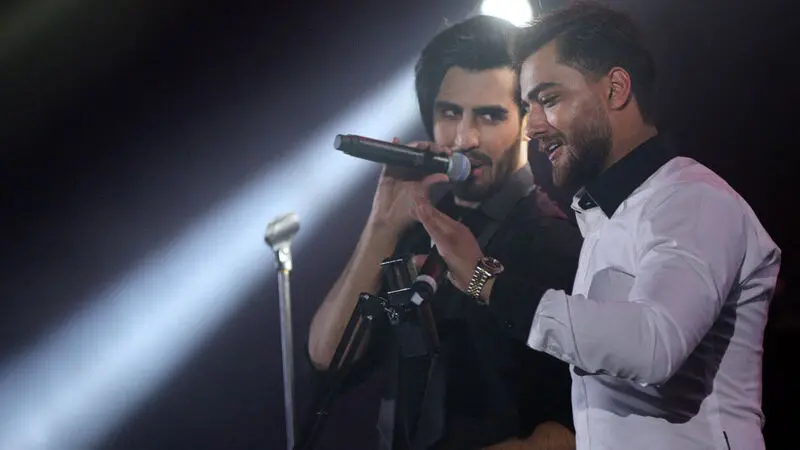 ماکان بند2